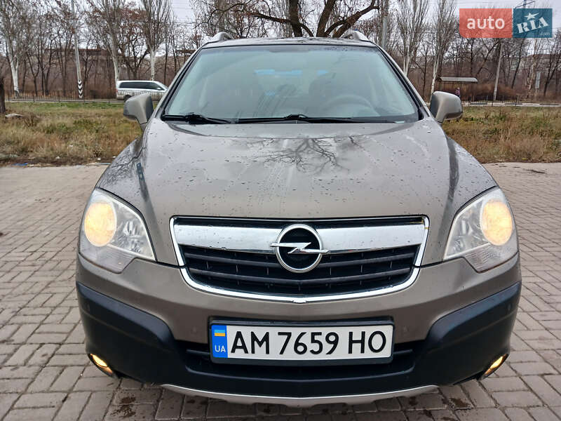 Внедорожник / Кроссовер Opel Antara 2006 в Краматорске