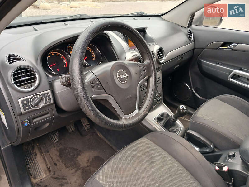 Внедорожник / Кроссовер Opel Antara 2006 в Краматорске