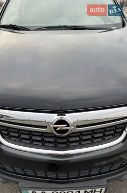 Внедорожник / Кроссовер Opel Antara 2012 в 