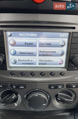 Внедорожник / Кроссовер Opel Antara 2012 в Стрые