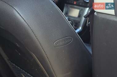 Внедорожник / Кроссовер Opel Antara 2011 в 