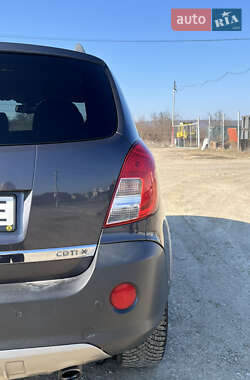 Внедорожник / Кроссовер Opel Antara 2012 в 