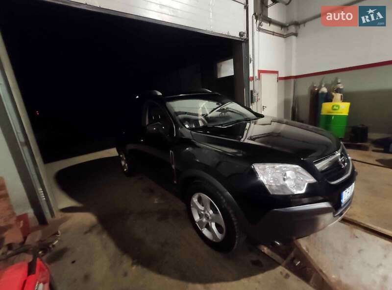 Внедорожник / Кроссовер Opel Antara 2007 в Могилев-Подольске