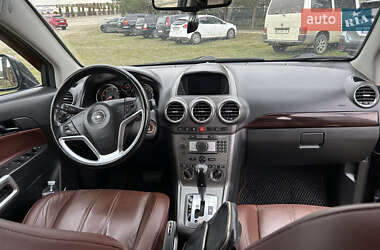 Позашляховик / Кросовер Opel Antara 2008 в 