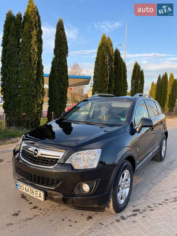 Внедорожник / Кроссовер Opel Antara 2013 в 