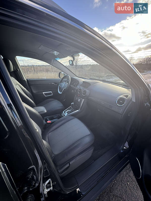 Внедорожник / Кроссовер Opel Antara 2011 в Олевске