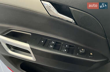 Внедорожник / Кроссовер Opel Antara 2011 в 