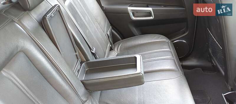 Внедорожник / Кроссовер Opel Antara 2010 в Киеве