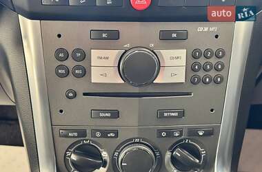 Внедорожник / Кроссовер Opel Antara 2011 в 