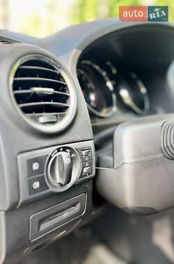 Внедорожник / Кроссовер Opel Antara 2013 в 