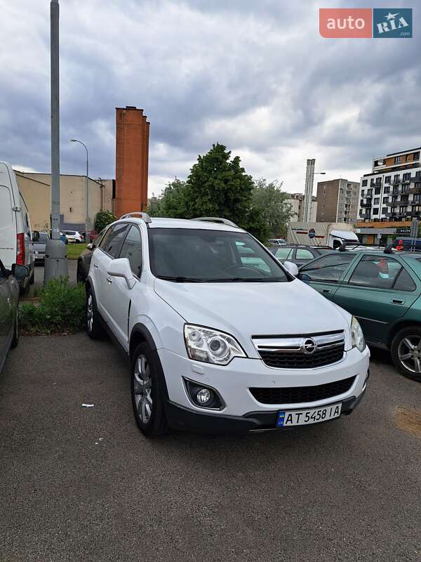 Внедорожник / Кроссовер Opel Antara 2013 в 