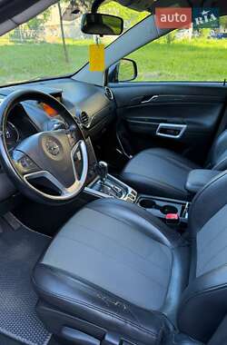 Внедорожник / Кроссовер Opel Antara 2013 в 