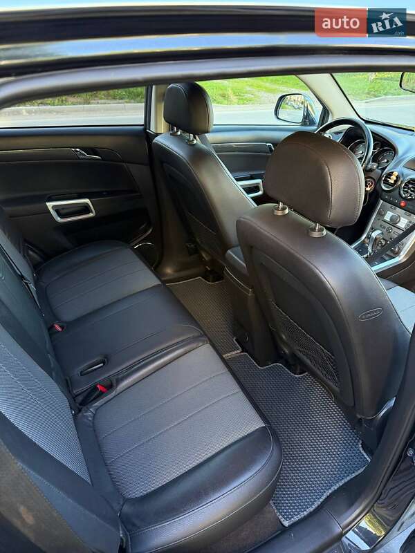 Внедорожник / Кроссовер Opel Antara 2013 в Ивано-Франковске