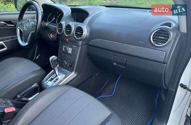 Внедорожник / Кроссовер Opel Antara 2010 в 