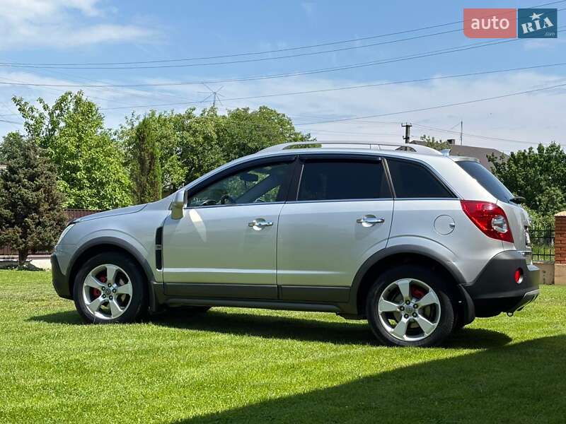 Внедорожник / Кроссовер Opel Antara 2007 в Стрые