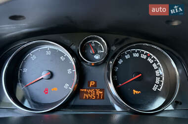 Внедорожник / Кроссовер Opel Antara 2014 в 