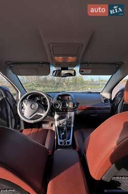 Внедорожник / Кроссовер Opel Antara 2011 в 