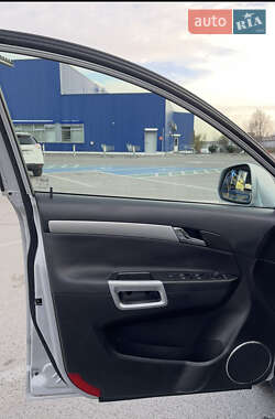 Внедорожник / Кроссовер Opel Antara 2013 в 