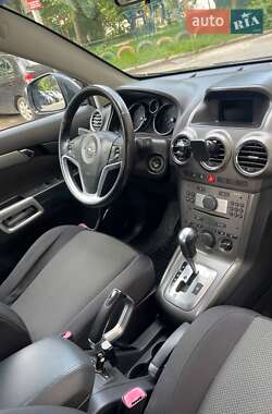 Внедорожник / Кроссовер Opel Antara 2008 в 