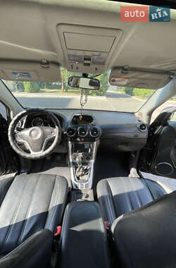 Позашляховик / Кросовер Opel Antara 2011 в 
