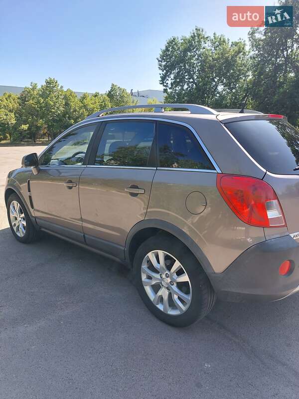 Внедорожник / Кроссовер Opel Antara 2013 в Николаеве