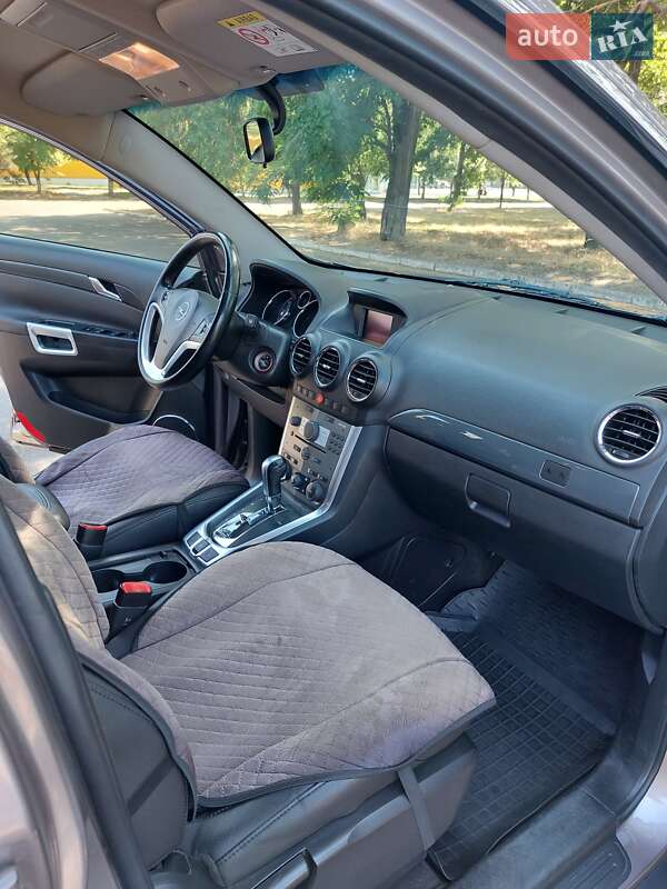 Внедорожник / Кроссовер Opel Antara 2013 в Николаеве