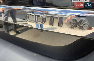 Позашляховик / Кросовер Opel Antara 2012 в 