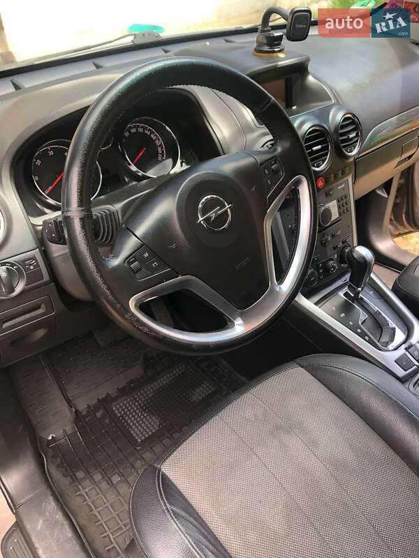 Внедорожник / Кроссовер Opel Antara 2014 в Надворной