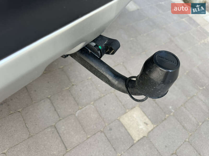 Позашляховик / Кросовер Opel Antara 2015 в Коломиї