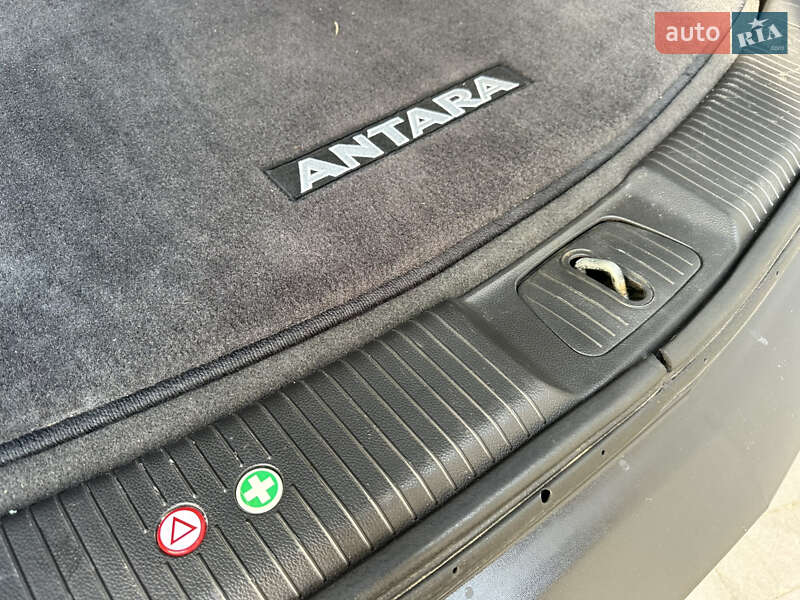 Позашляховик / Кросовер Opel Antara 2015 в Коломиї