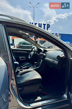 Внедорожник / Кроссовер Opel Antara 2012 в 
