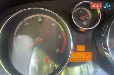 Внедорожник / Кроссовер Opel Antara 2008 в 