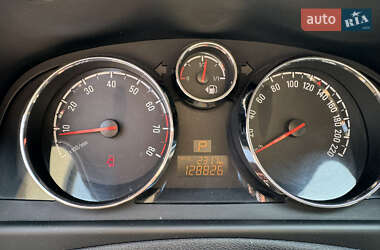 Внедорожник / Кроссовер Opel Antara 2013 в 