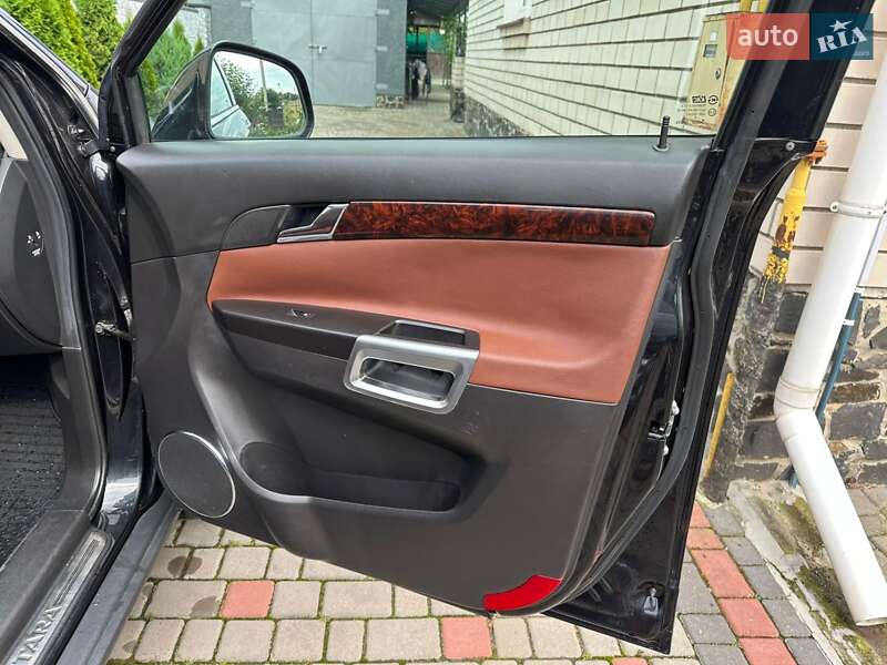 Позашляховик / Кросовер Opel Antara 2010 в Луцьку
