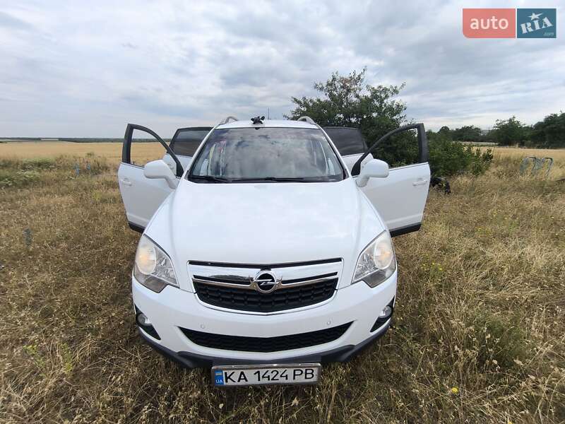 Внедорожник / Кроссовер Opel Antara 2011 в 