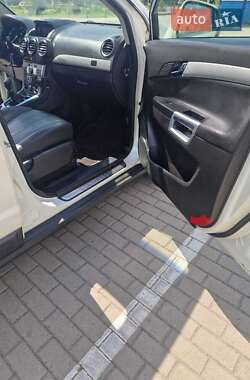 Внедорожник / Кроссовер Opel Antara 2011 в 