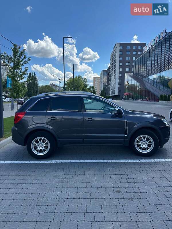 Внедорожник / Кроссовер Opel Antara 2013 в Львове