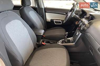 Внедорожник / Кроссовер Opel Antara 2012 в 