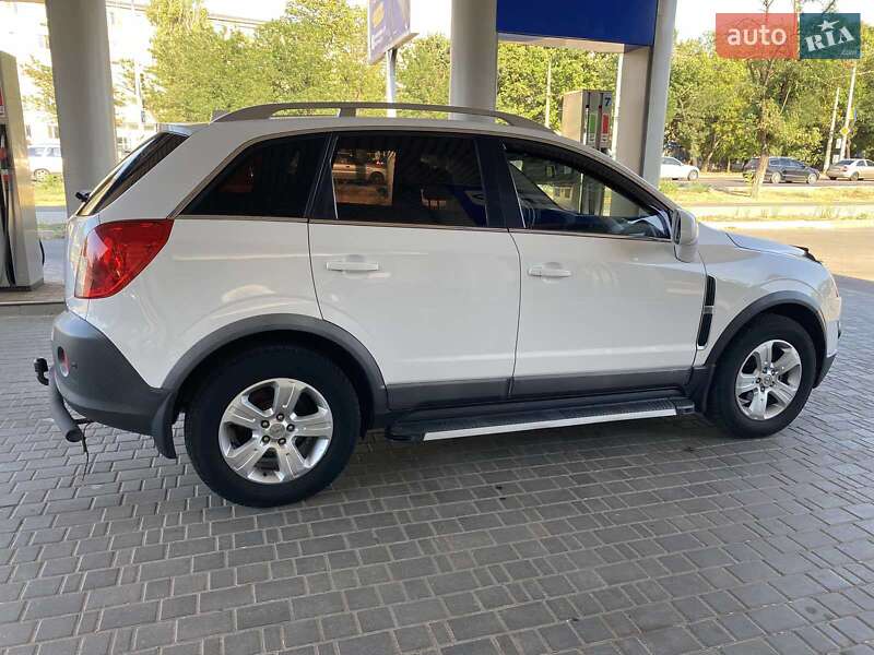 Позашляховик / Кросовер Opel Antara 2012 в Миколаєві
