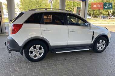 Внедорожник / Кроссовер Opel Antara 2012 в 