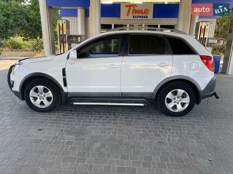 Позашляховик / Кросовер Opel Antara 2012 в Миколаєві