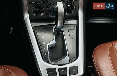 Внедорожник / Кроссовер Opel Antara 2010 в 