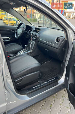 Внедорожник / Кроссовер Opel Antara 2013 в 