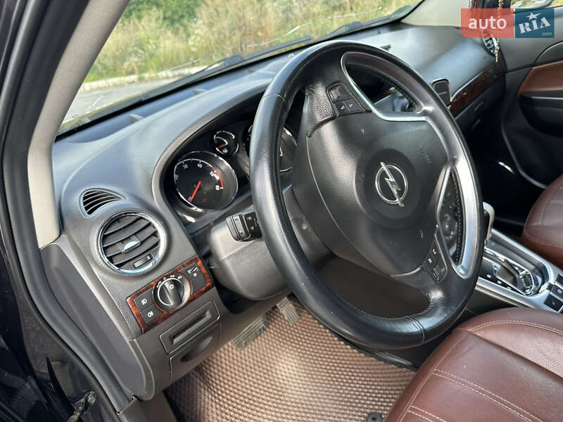 Внедорожник / Кроссовер Opel Antara 2011 в Радехове