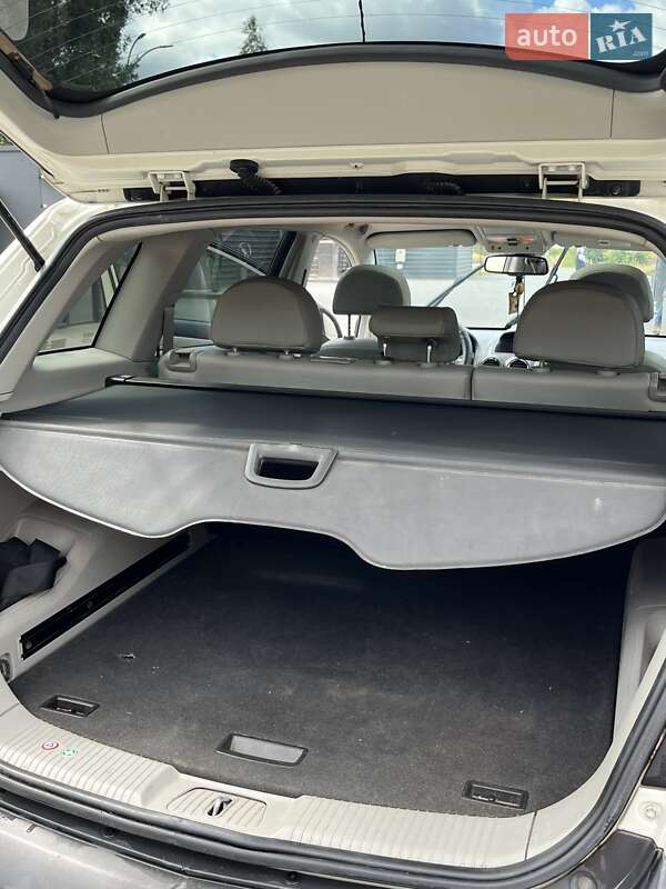 Позашляховик / Кросовер Opel Antara 2012 в Ковелі