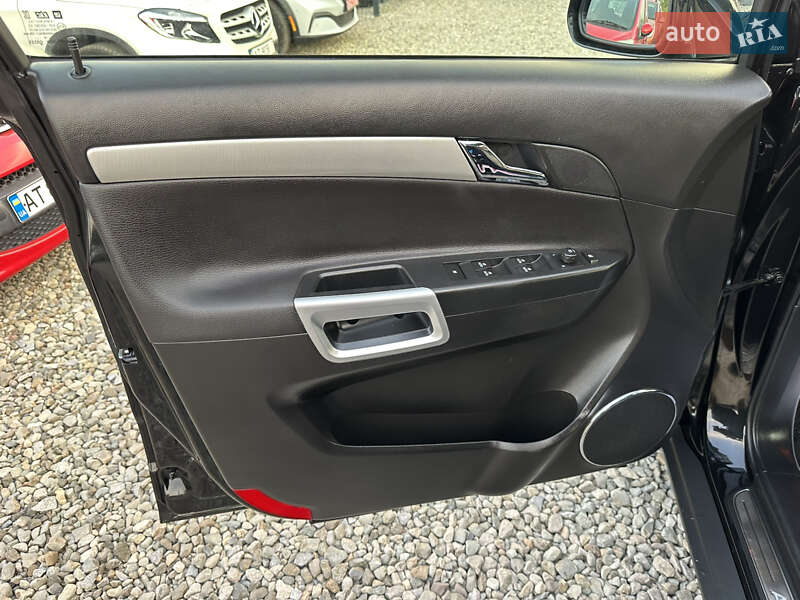Позашляховик / Кросовер Opel Antara 2014 в Івано-Франківську