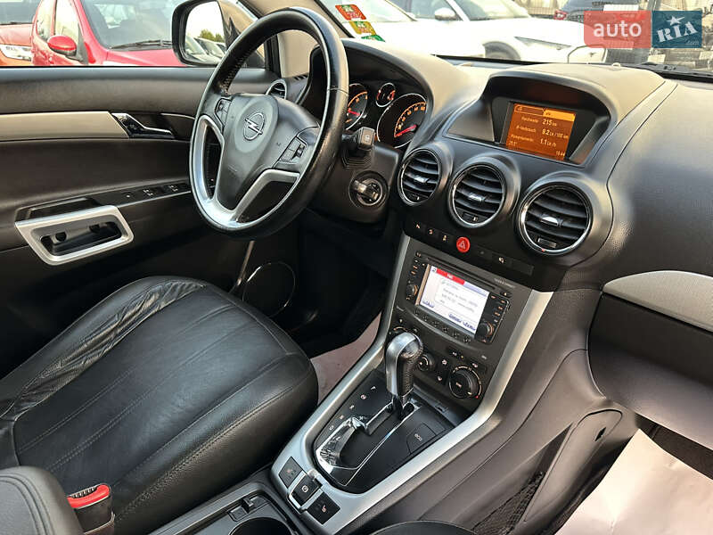 Позашляховик / Кросовер Opel Antara 2014 в Івано-Франківську