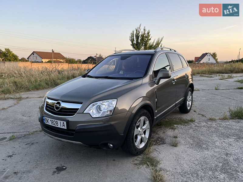 Внедорожник / Кроссовер Opel Antara 2008 в Городке
