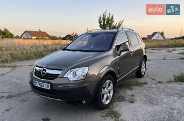 Внедорожник / Кроссовер Opel Antara 2008 в 