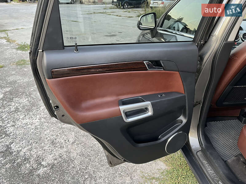 Внедорожник / Кроссовер Opel Antara 2008 в Городке